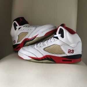 Jordan 5's