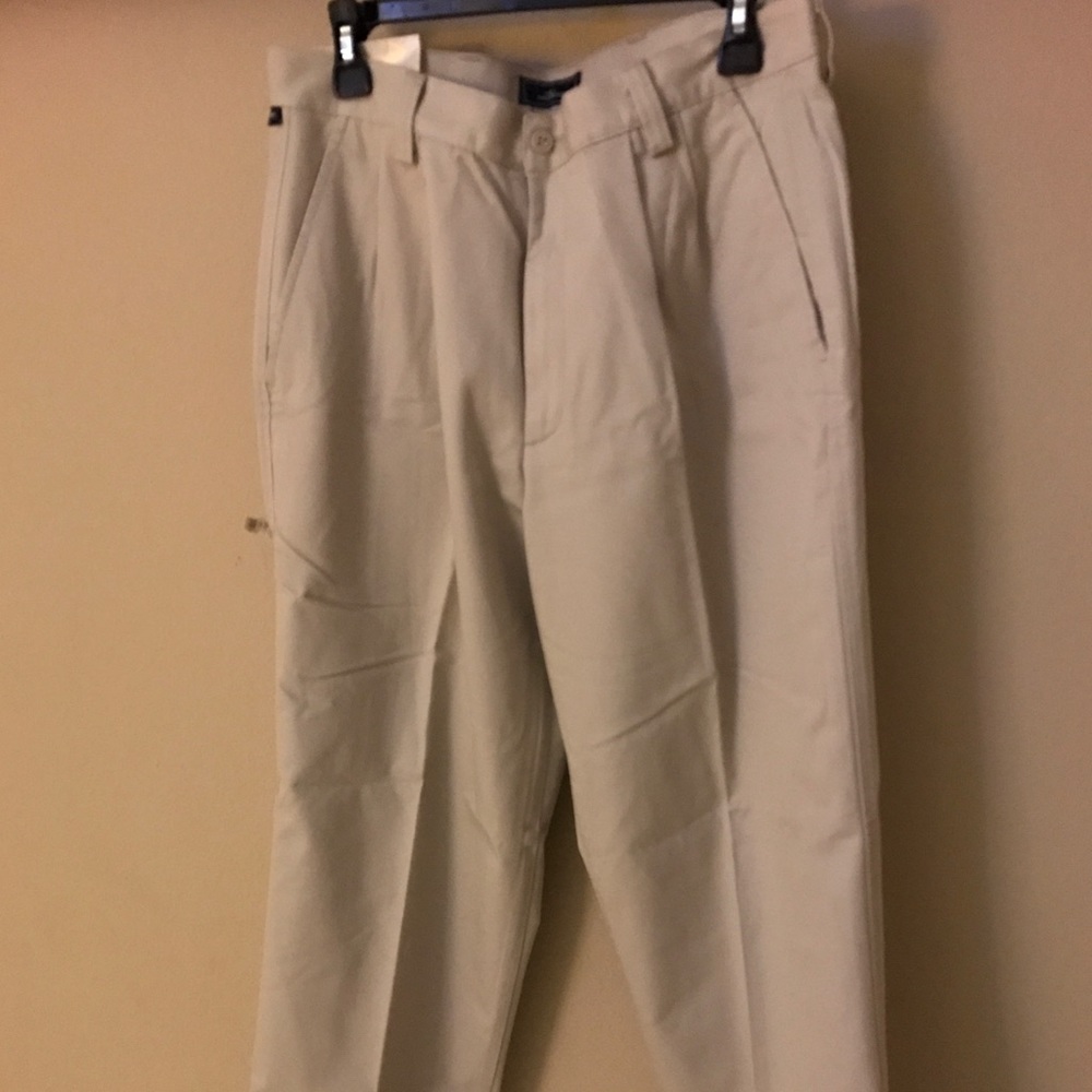 New Pleated Dockers 32x30