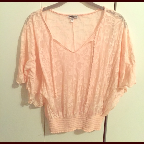 Express top - Picture 1 of 3