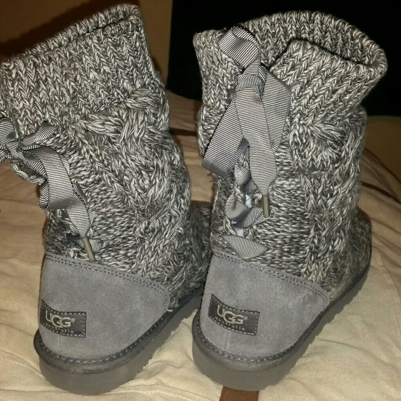 UGG Shoes - Authentic Gray Knit Uggs