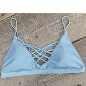 Criss-cross/"Lace-up" bikini top