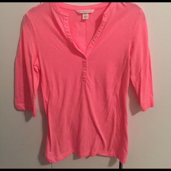 Victoria Secret Top - Picture 1 of 2