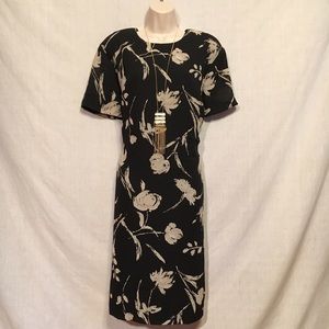 //Chaus\\ Floral Dress