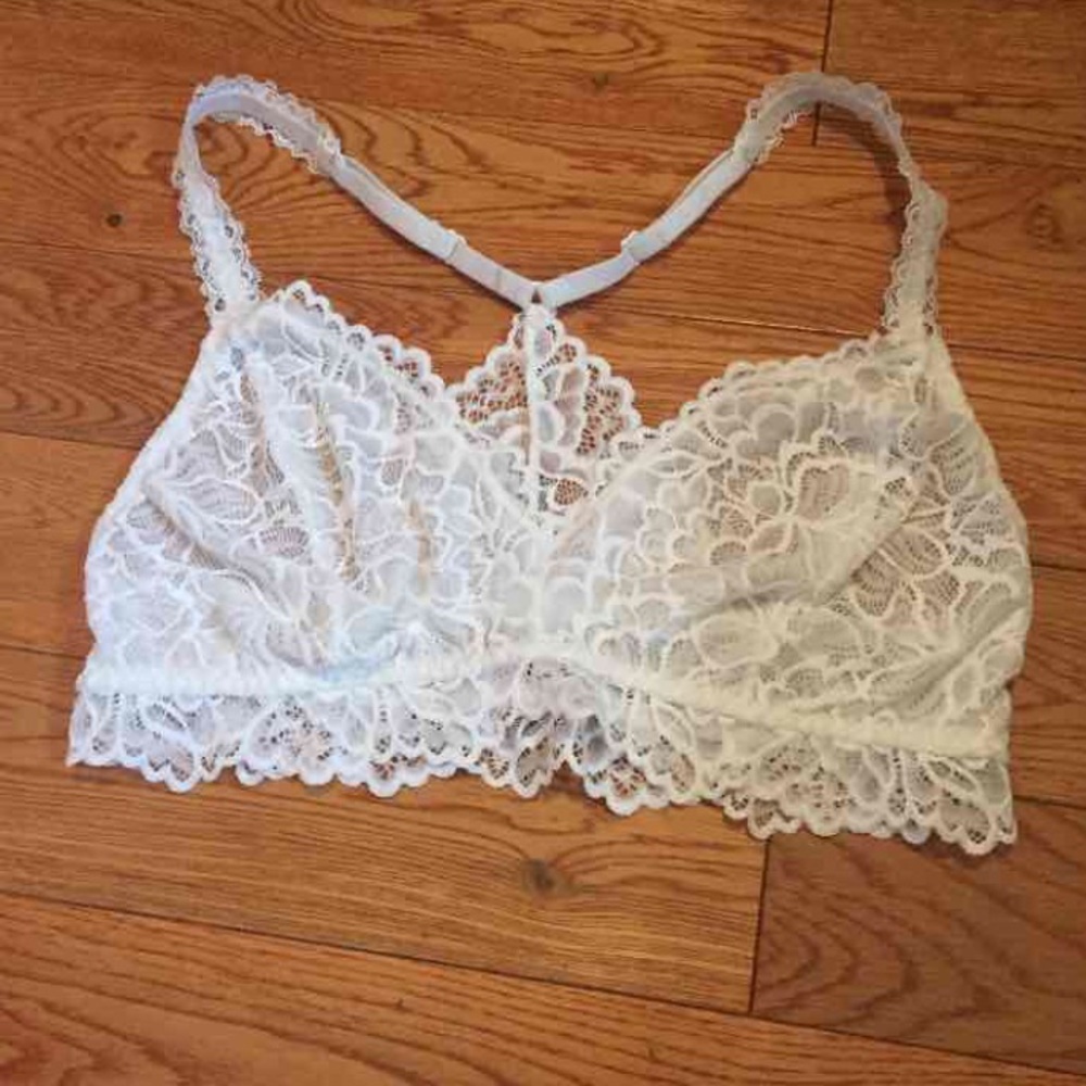 SOLD NWOT White Barlette