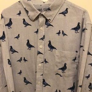 Awesome men's shirt with Doves!
