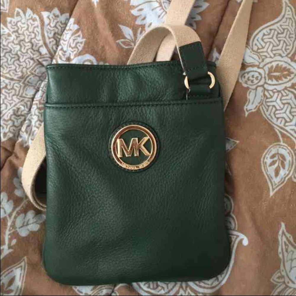 Michael Kors crossbody purse