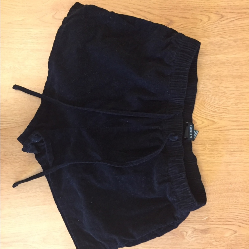 Black forever 21 corduroy shorts