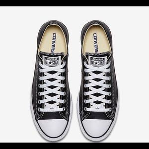 SOLD ON EBAYConverse ct lean on black leather