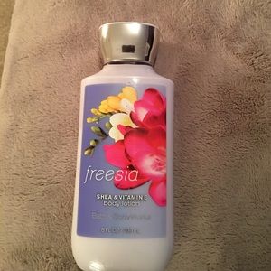 Freesia bath and body works lotion