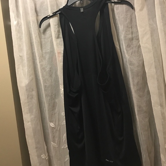 New NIKE DRI FIT 1X RUN REFLECTIVE SWOSH - Picture 4 of 8