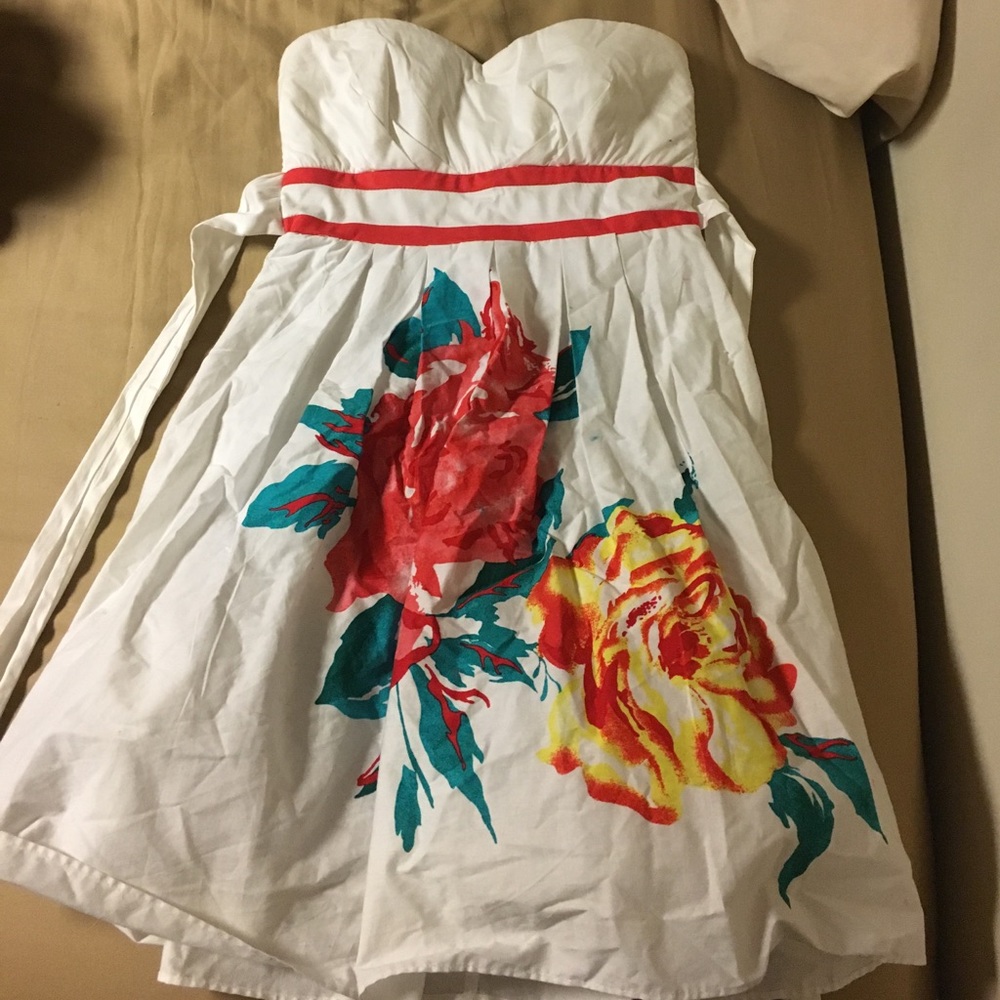 White strapless floral dress. BNWOT