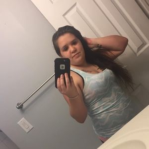 Meet your Posher, Vikki