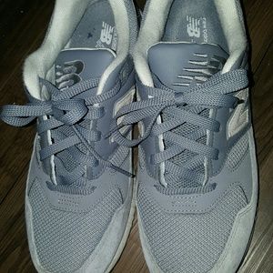 New Balance 530