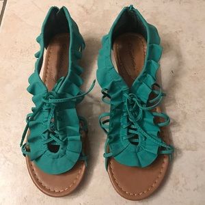 SOLD ON MERCTurquoise flats