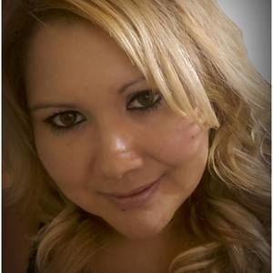 Meet your Posher, Isela