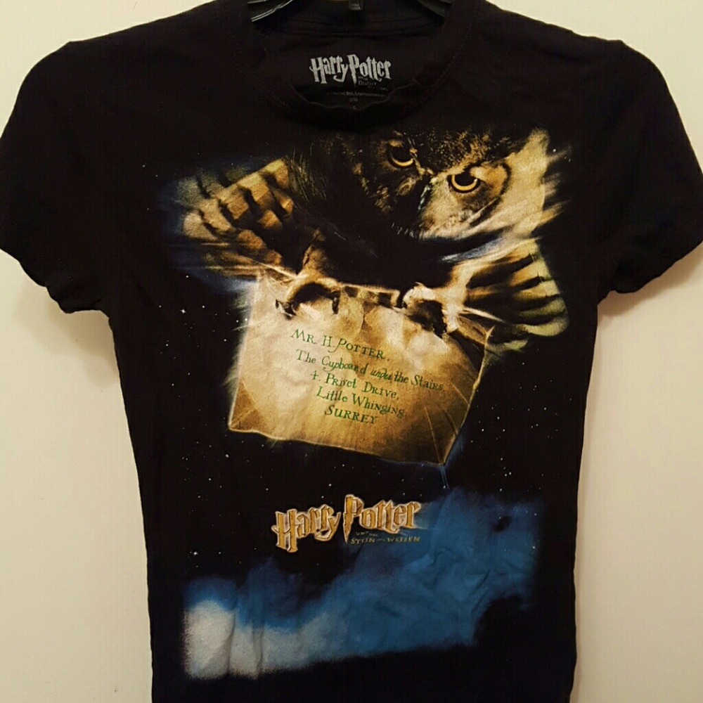 Harry Potter Hogwarts Letter Owl Graphic T-shirt