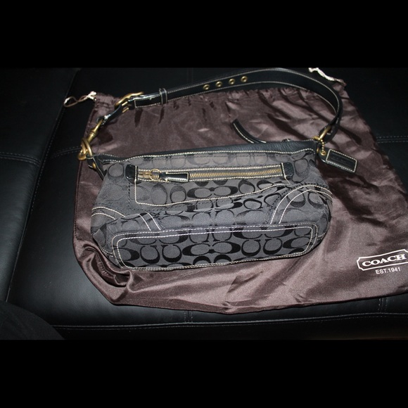 🏵 Authentic COACH - Picture 2 of 4