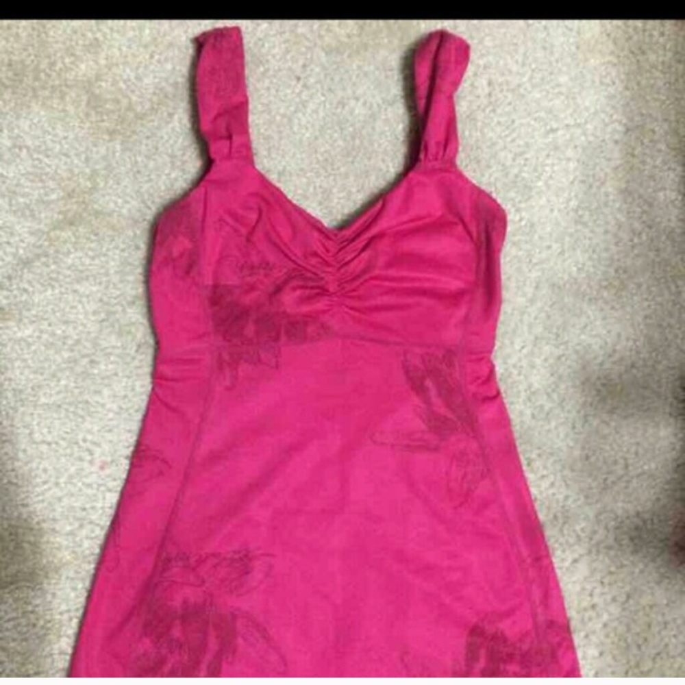 Lululemon floral tank