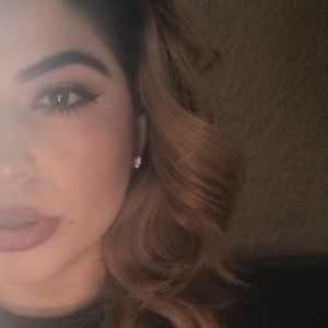 Meet your Posher, Meranda