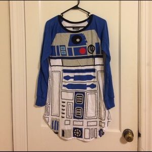 R2D2 SLEEP SHIRT!