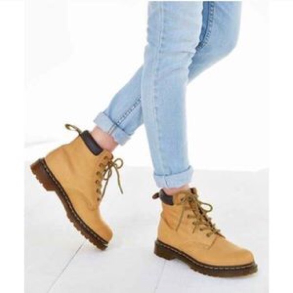 Dr. Martens 939 Boots