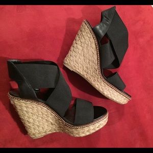 Jessica Simpson Wedges
