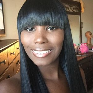 Meet your Posher, Jasmine