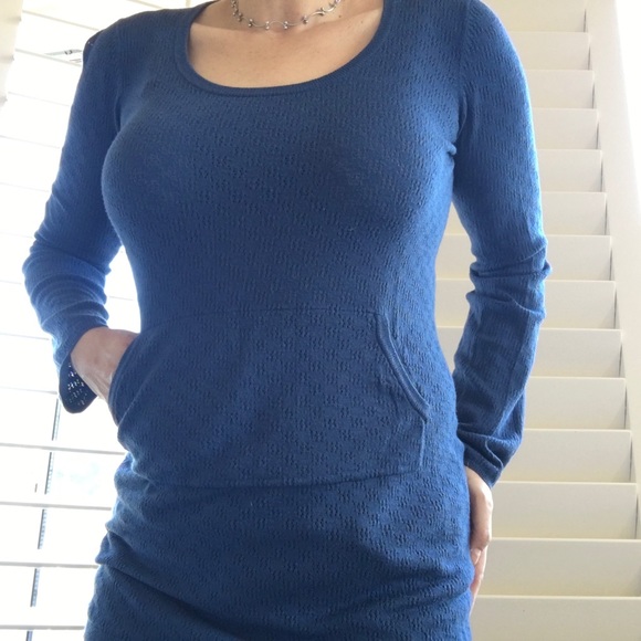 kangaroo pocket tunic/light sweater - Picture 1 of 4