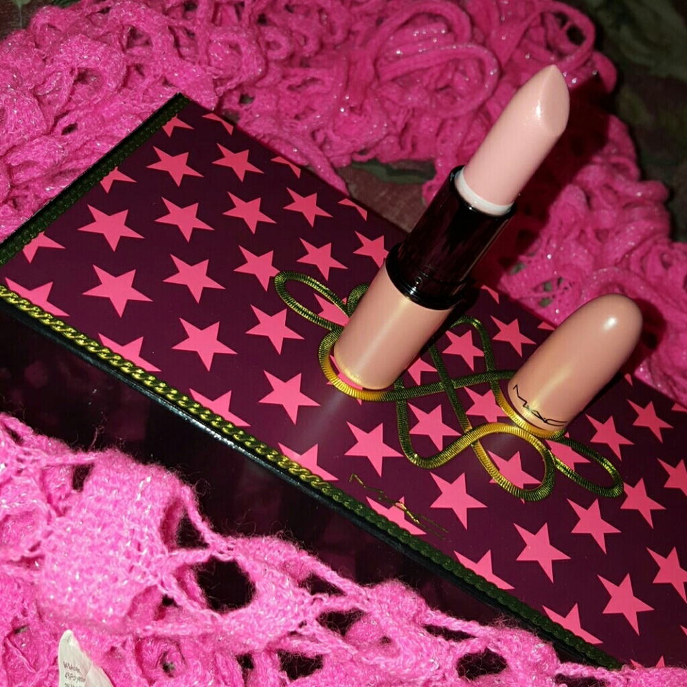 Mac Lipstick LIMITED EDITION