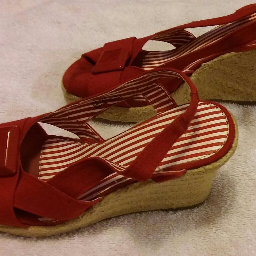 Wedges - Picture 2 of 2