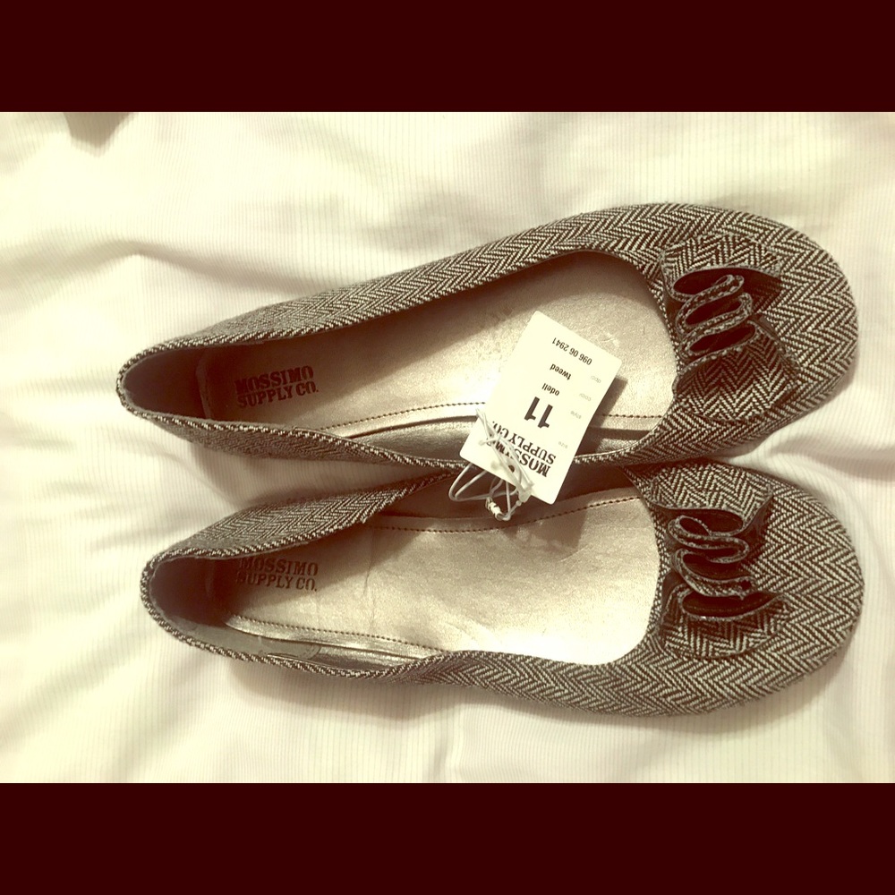 NWT Mossimo ballet flats