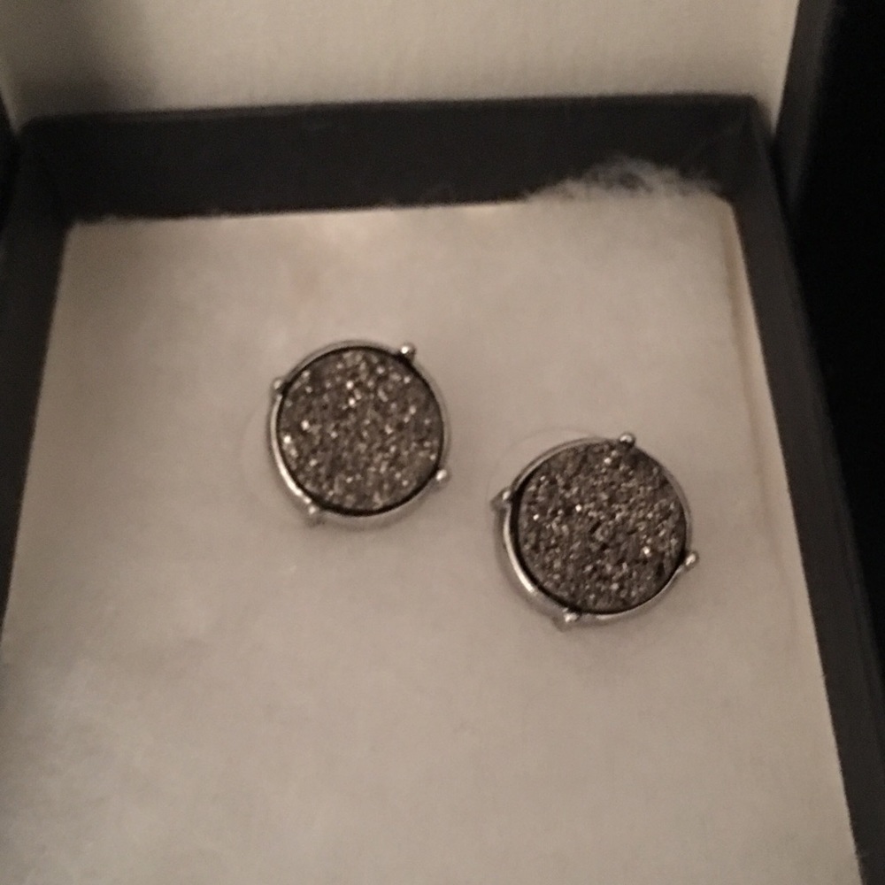 Druze button post earrings