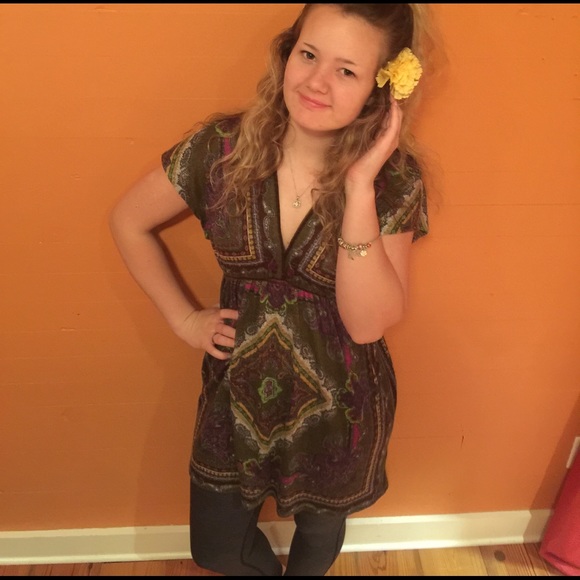 Olive Top - Picture 3 of 3