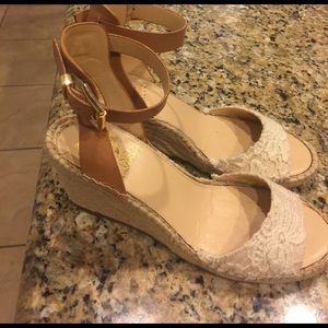 Vince Camuto Sandels