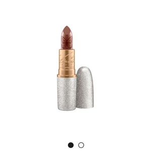 Mariah Carey lip stick
