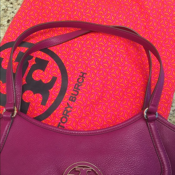Tory Burch Handbag - Picture 4 of 7