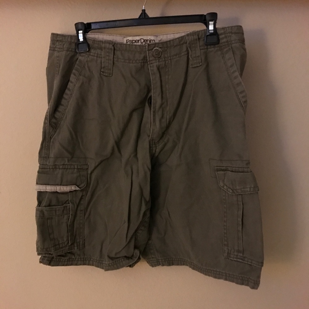 Paper, Denim, and Cloth Shorts 32