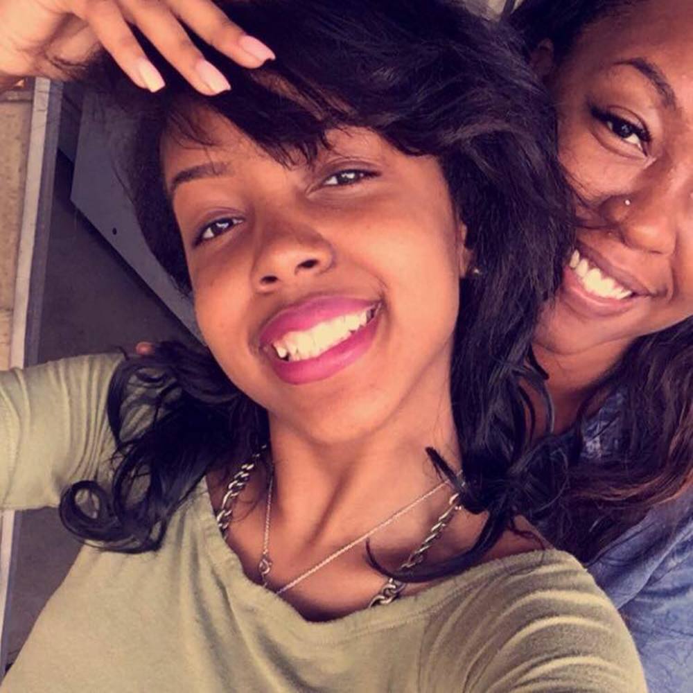 Meet your Posher, Shenay