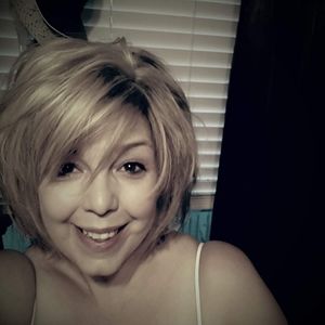 Meet your Posher, Norma