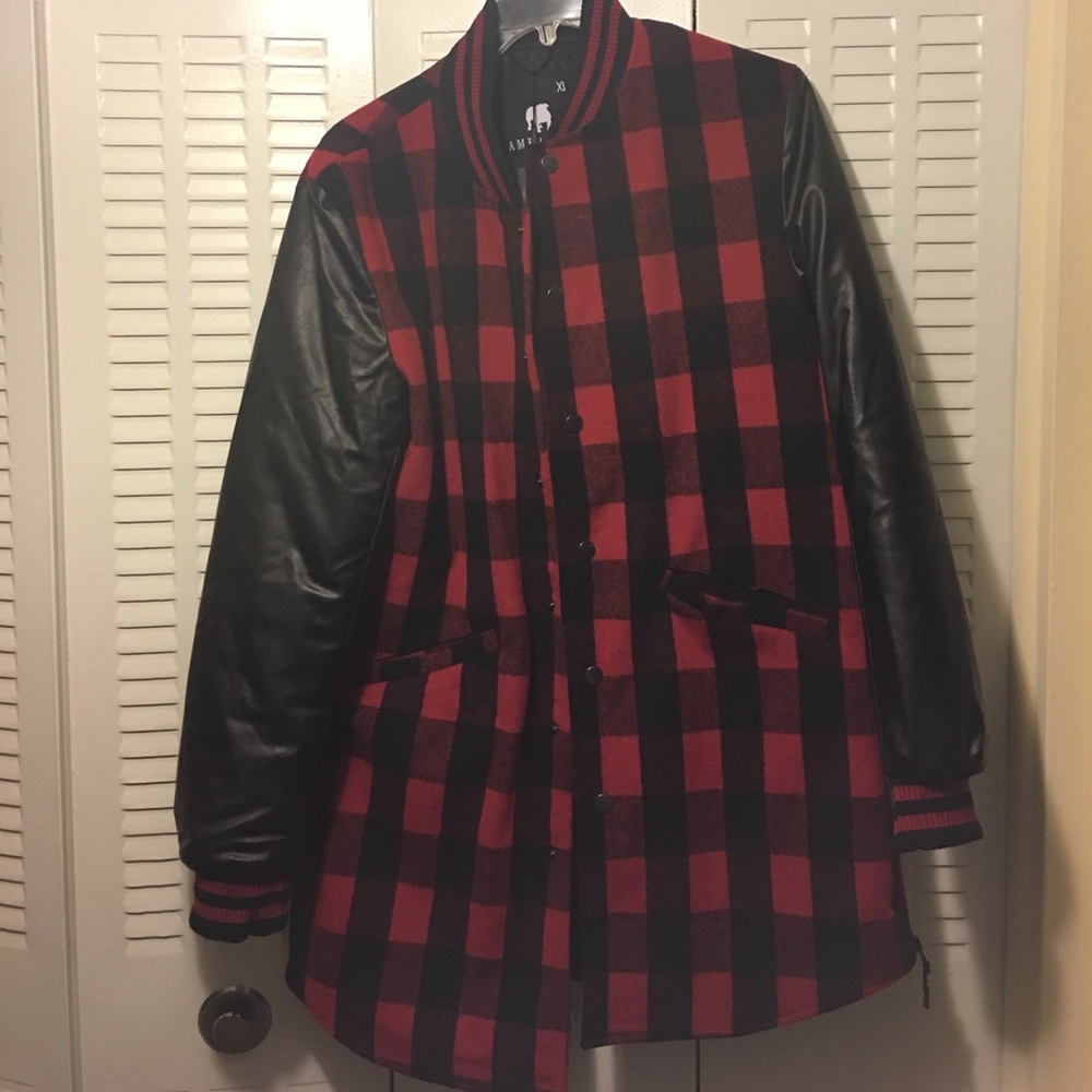 XL coat , zippers , button up