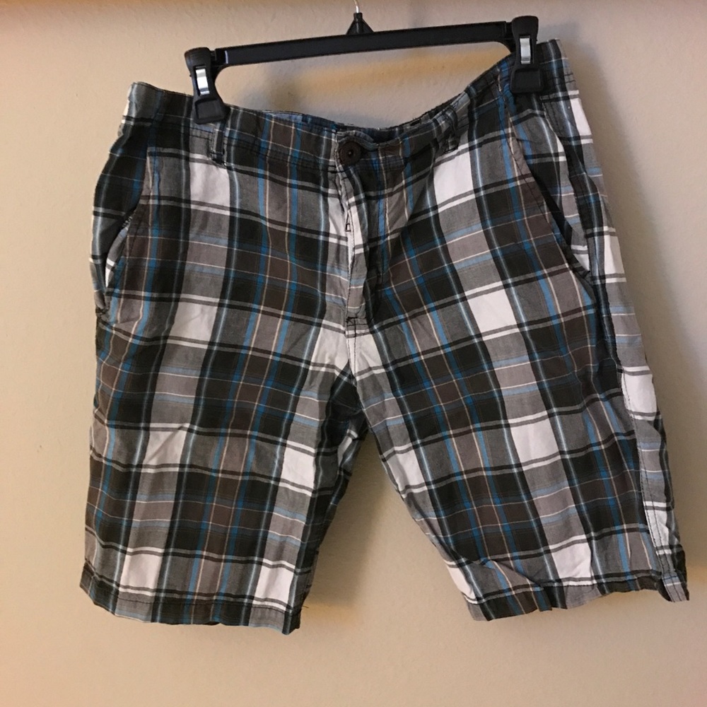 Carbon Shorts 32