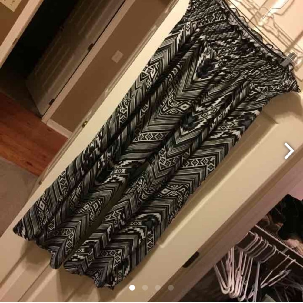 Chevron palazzo pants