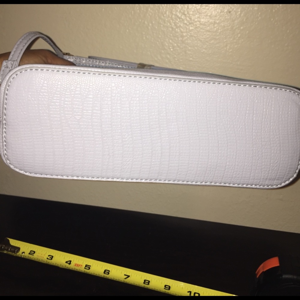 Powder Blue Rampage Purse - Picture 4 of 4