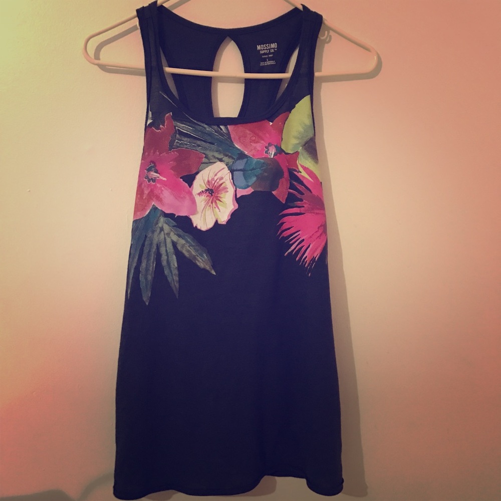 Cut out tank top