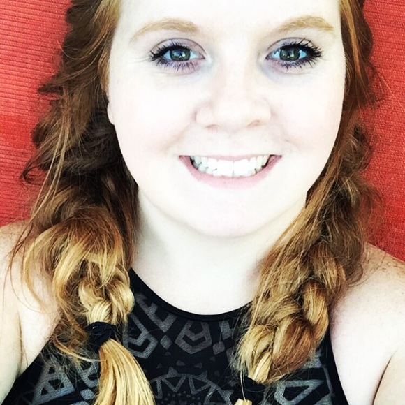 Meet your Posher, Traci - Picture 1 of 1