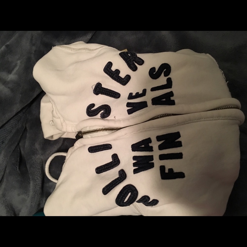 Aeropostale lot price reduced - Picture 2 of 4