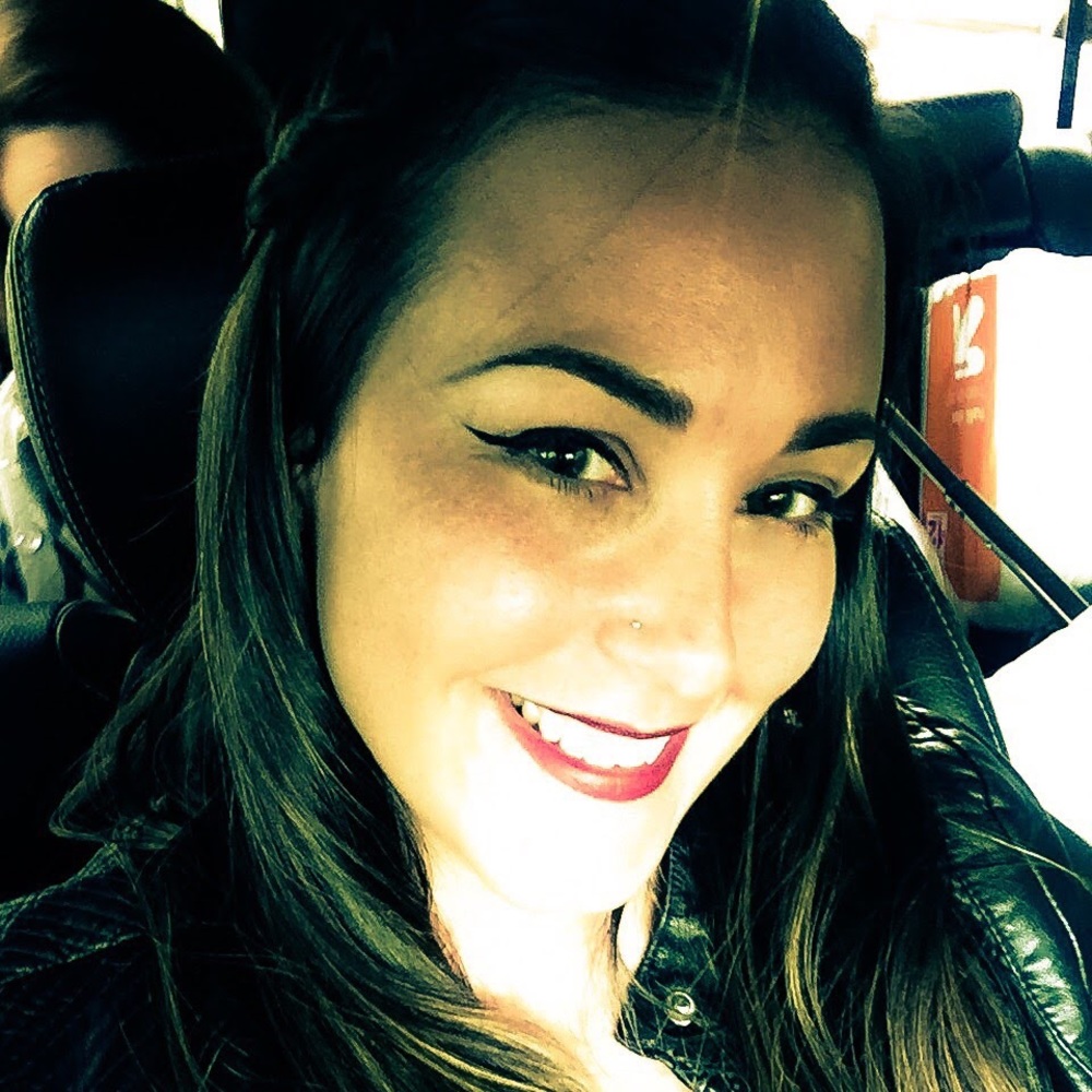 Meet your Posher, Courtney