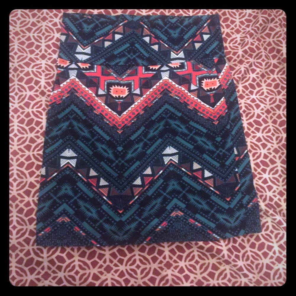 Tribal print mini skirt