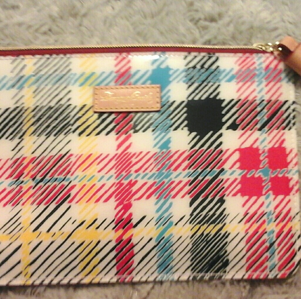 Dooney and Bourke wallet