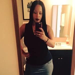 Meet your Posher, Andrea